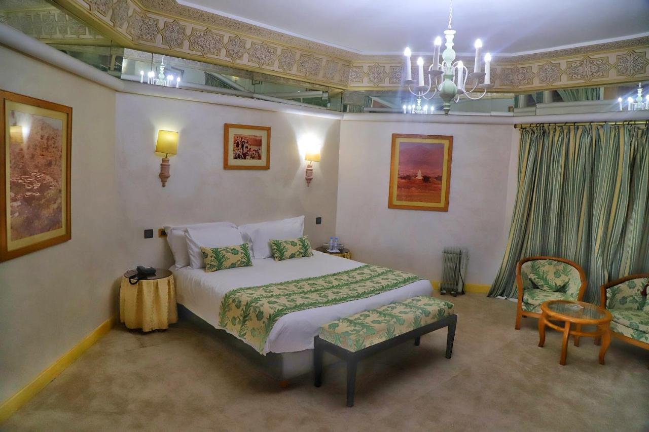 Hotel Parador ラユーン エクステリア 写真