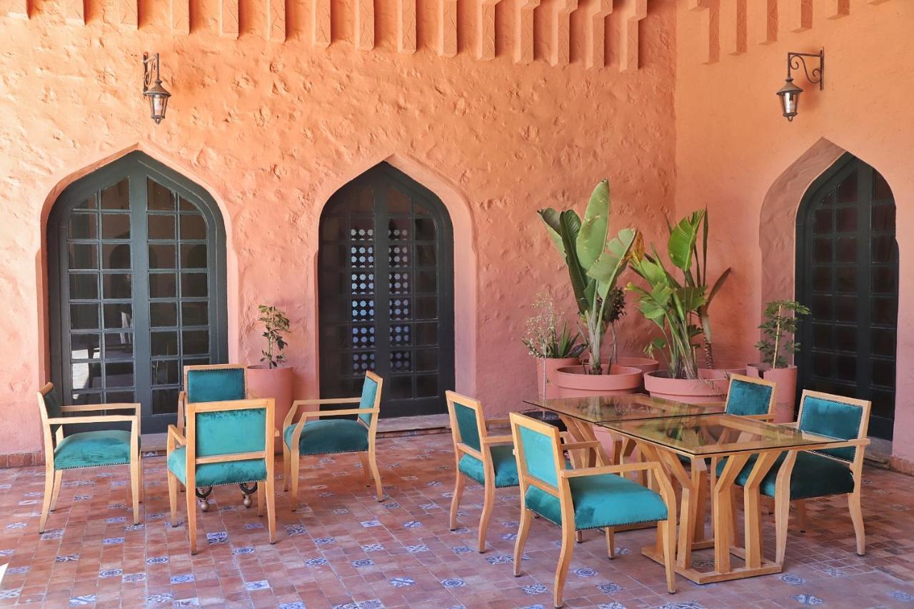 Hotel Parador ラユーン エクステリア 写真