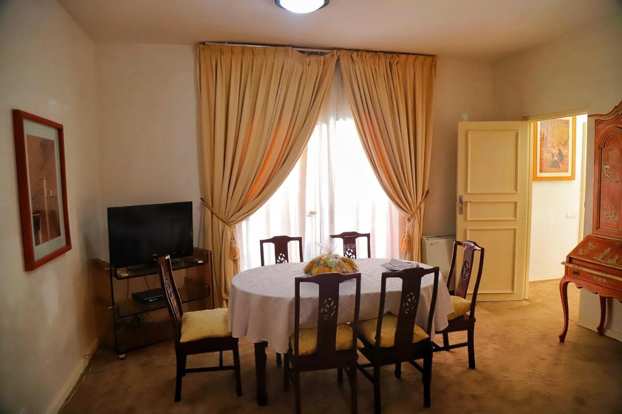 Hotel Parador ラユーン エクステリア 写真