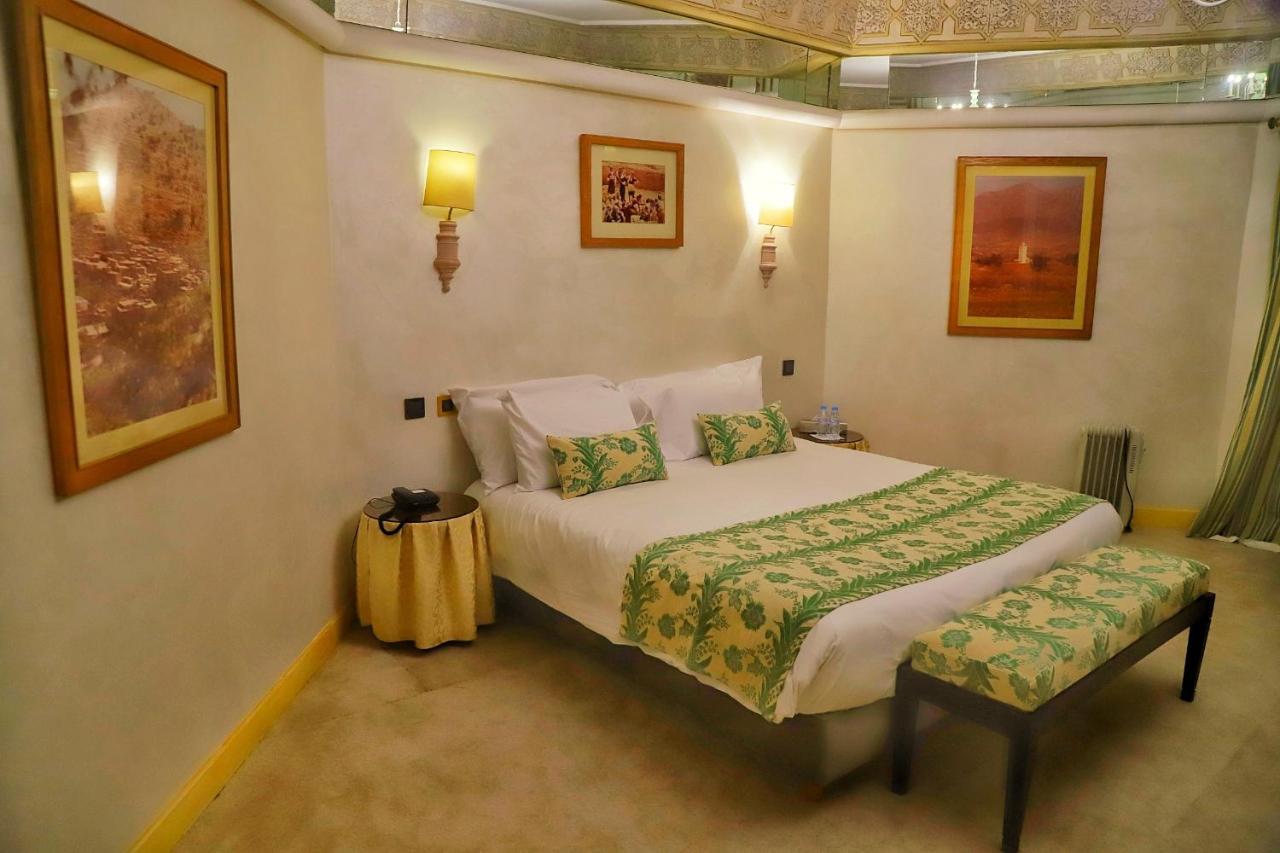 Hotel Parador ラユーン エクステリア 写真